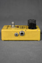 Load image into Gallery viewer, 1981 MXR Distortion +