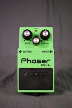 Load image into Gallery viewer, 1982 Boss PH-1R Phaser #205700