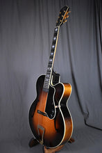 Load image into Gallery viewer, 1995 D.W. Stevens 70 Pro 17&quot; Archtop