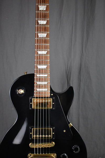 1995 Gibson Les Paul Studio Ebony w/ Gold Hardware – Telluride