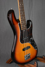 Load image into Gallery viewer, 1996 Fender American Deluxe Jazz Bass