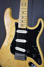 Load image into Gallery viewer, 1998 Fender CIJ &#39;67 Reissue Stratocaster STB-67EX2
