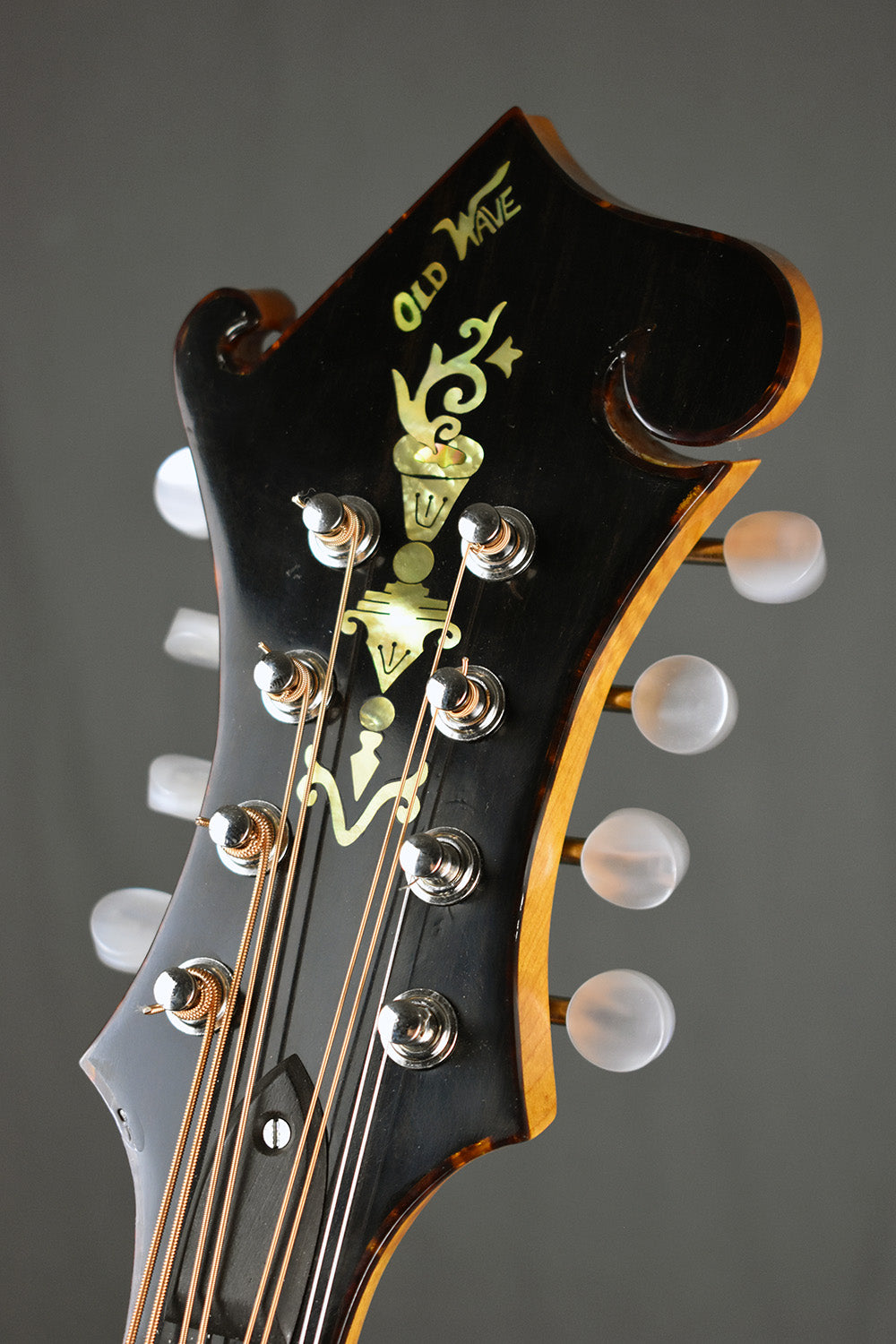 2000 Old Wave Mandola – Telluride Music Co.