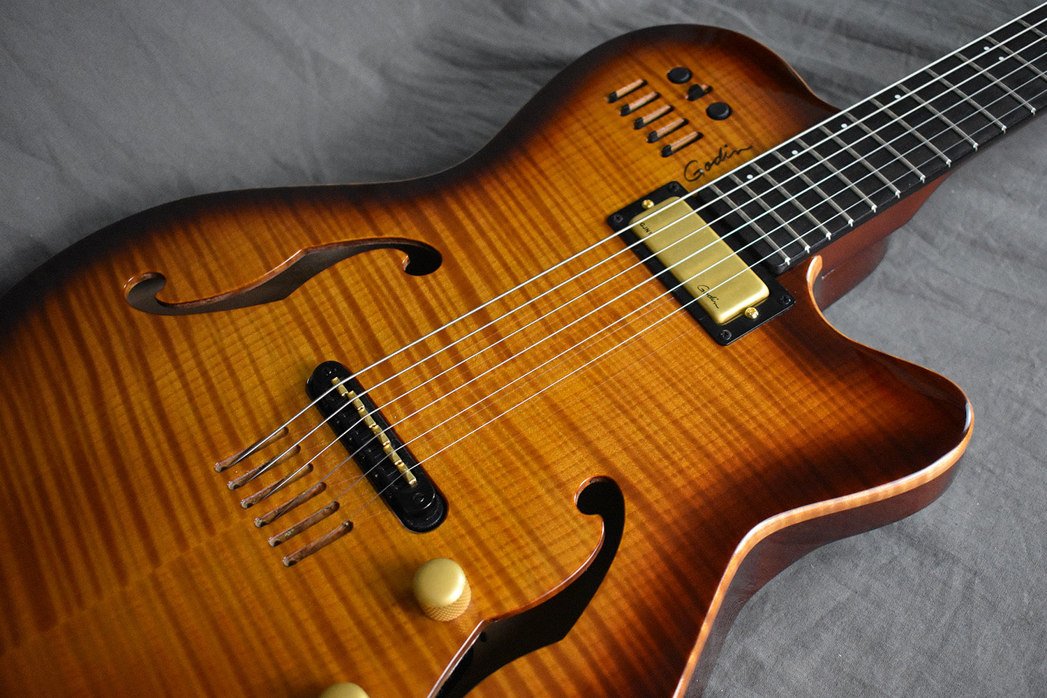 2001 Godin Multiac Jazz SA – Telluride Music Co.