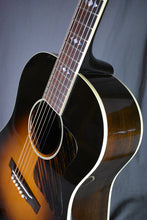 Load image into Gallery viewer, 2002 Gibson Luthier’s Choice Advanced Jumbo