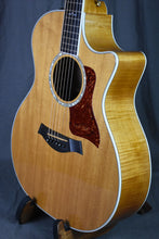 Load image into Gallery viewer, 2003 Taylor 614ce Maple