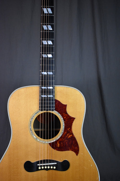 2005 Gibson Songwriter Deluxe