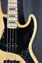 Load image into Gallery viewer, 2006 Fender American Vintage &#39;75 Jazz Bass