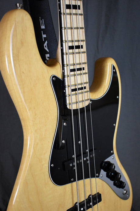 2006 Fender American Vintage '75 Jazz Bass