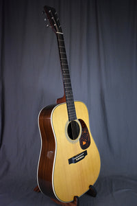 2011 Martin HD-28V