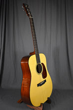 Load image into Gallery viewer, 2015 Collings D1A Varnish