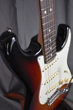 Load image into Gallery viewer, 2016 Fender American Professional Stratocaster
