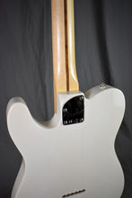 Load image into Gallery viewer, 2016 Fender Deluxe Nashville Telecaster White Blonde