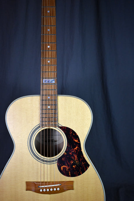 2016 Maton EBG808TE Tommy Emmanuel Signature Model