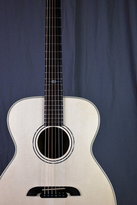 2018 Alvarez Yairi FYM60HD Honduran Series