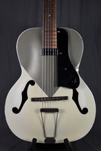 Load image into Gallery viewer, Baxendale &#39;50s Silvertone Colorama Conversion