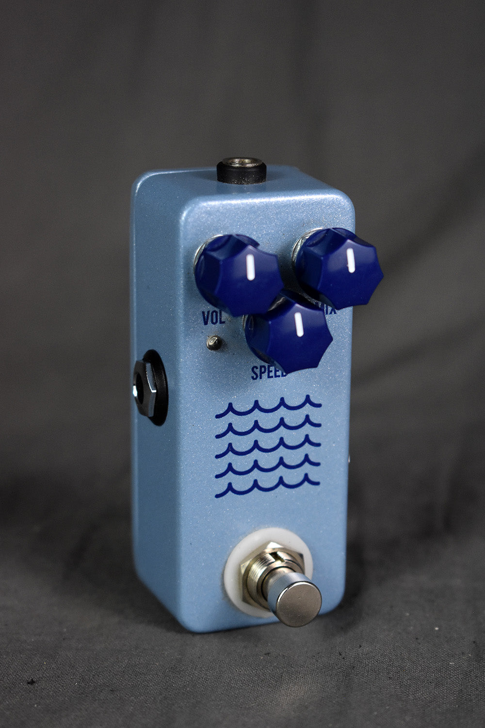 jhs tremolo pedal 2020 JHS Tidewater Tremolo V2 – Telluride Music Co