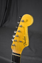 Load image into Gallery viewer, 2021 Fender Custom Shop &#39;62 Stratocaster HSS Heavy Relic Surf Green