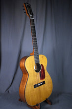 Load image into Gallery viewer, Overhaul &#39;60s Harmony H162