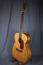 Load image into Gallery viewer, Overhaul &#39;60s Harmony H162