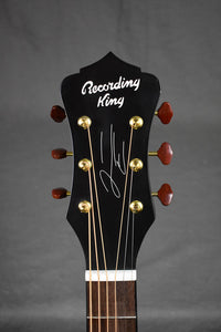 Recording King Justin Townes Earle Signature 0
