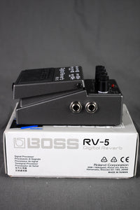 2013 Boss RV-5 Digital Delay