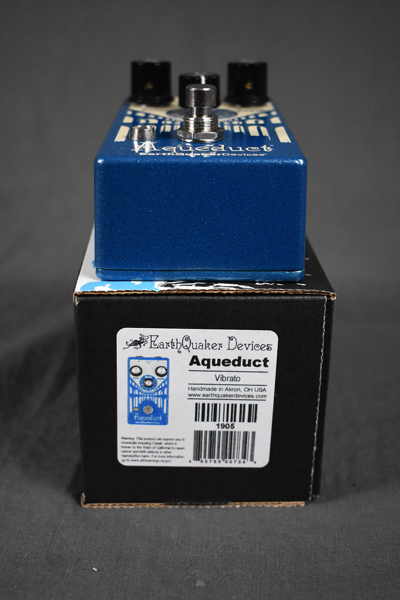 EarthQuaker Devices Aqueduct Vibrato – Telluride Music Co.