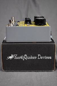 EarthQuaker Devices Gray Channel