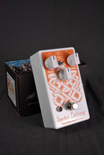 Load image into Gallery viewer, EarthQuaker Devices Spatial Delivery V2