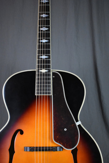 2016 Epiphone Masterbilt Century Collection De Luxe Classic (F-Hole) Vintage Sunburst