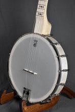 Load image into Gallery viewer, Deering Goodtime Americana Banjo w/ Scooped Neck