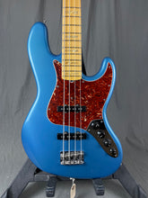 Load image into Gallery viewer, 2012 Fender Custom Shop Custom Classic Jazz Bass