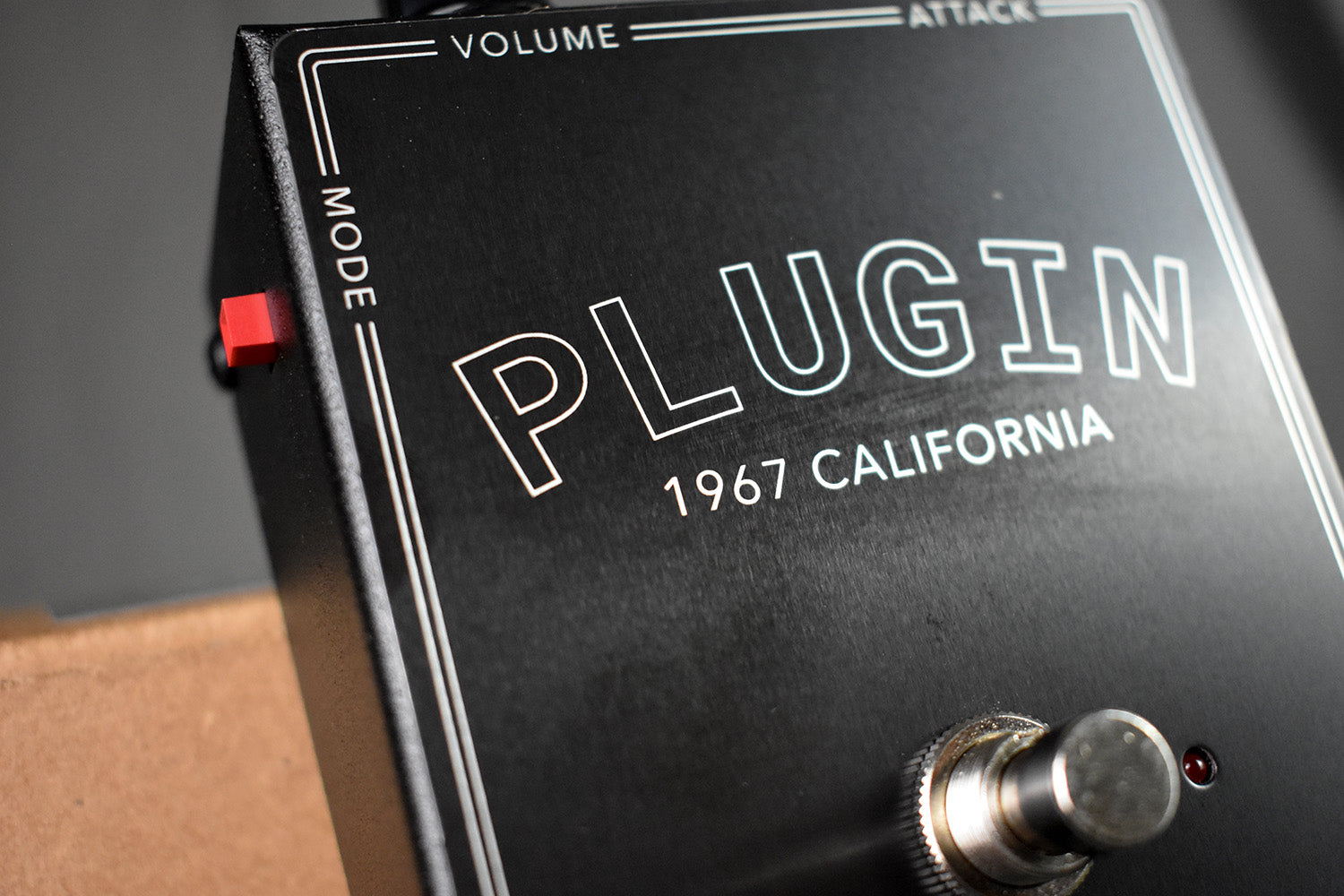 fuzz pedal plugin JHS Plugin 1967 California Fuzz – Telluride Music Co
