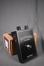 Load image into Gallery viewer, JHS Supreme 1972 Japan Fuzz