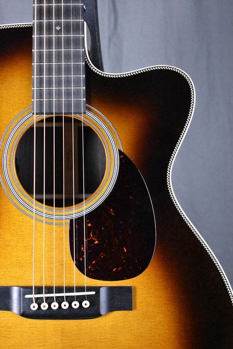 Martin OMC-28E Sunburst