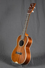 Load image into Gallery viewer, Ohana CK-39 3M Style Concert Ukulele